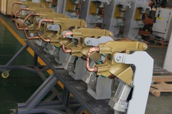 Φορητό 100KVA X τύπου ρομποτικό όπλο συγκόλλησης μεσαίας συχνότητας